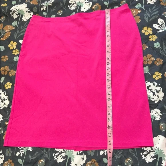 89th & Madison Vibrant Pink Pencil Skirt - Picture 2 of 7
